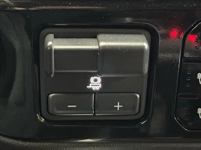 2023 Chevrolet Silverado 1500 4WD Crew Cab Short Bed High Country