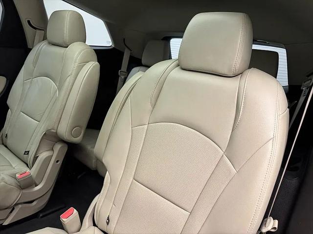 2019 Buick Enclave AWD Essence