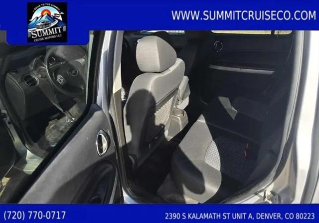 2011 Chevrolet HHR LT