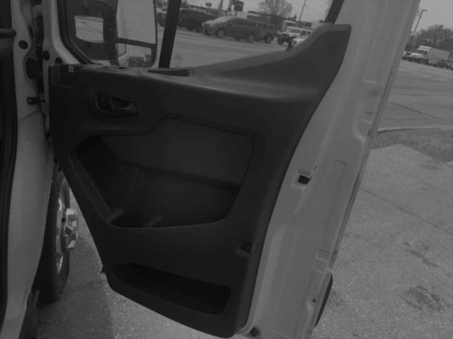 2020 Ford Transit Cargo Van w/RWB