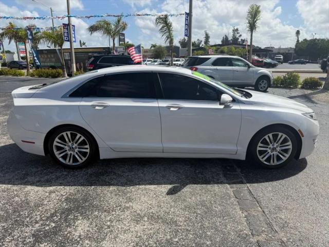 2013 Lincoln MKZ Base