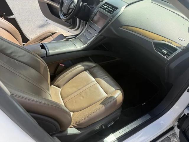 2013 Lincoln MKZ Base