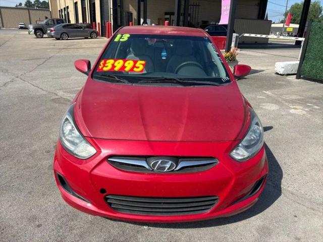 2013 Hyundai Accent GLS