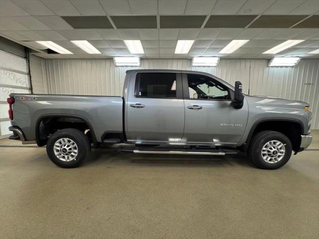 2026 Chevrolet Silverado 2500HD Crew Cab, Standard Bed, LT, 4WD
