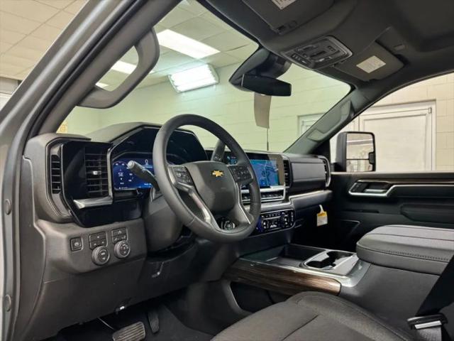 2026 Chevrolet Silverado 2500HD Crew Cab, Standard Bed, LT, 4WD