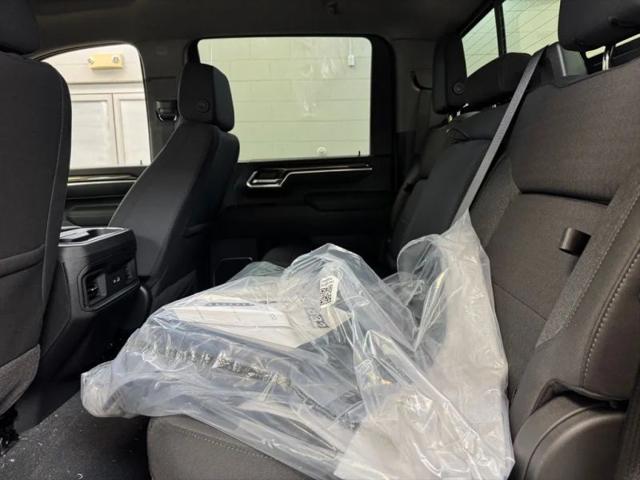 2026 Chevrolet Silverado 2500HD Crew Cab, Standard Bed, LT, 4WD