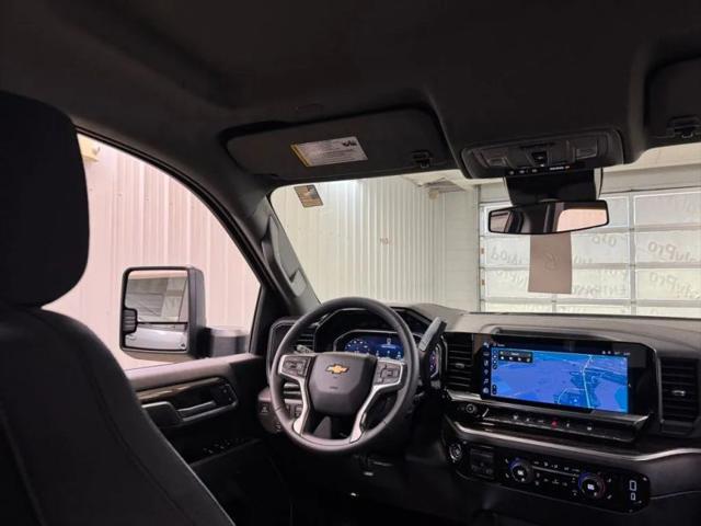 2026 Chevrolet Silverado 2500HD Crew Cab, Standard Bed, LT, 4WD