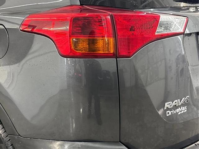 2013 Toyota RAV4 LE