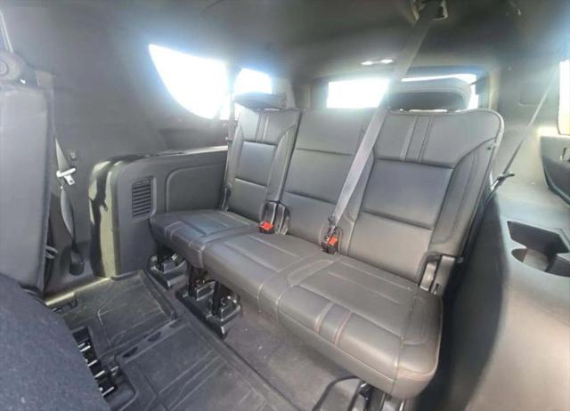 2021 Chevrolet Suburban 2WD RST