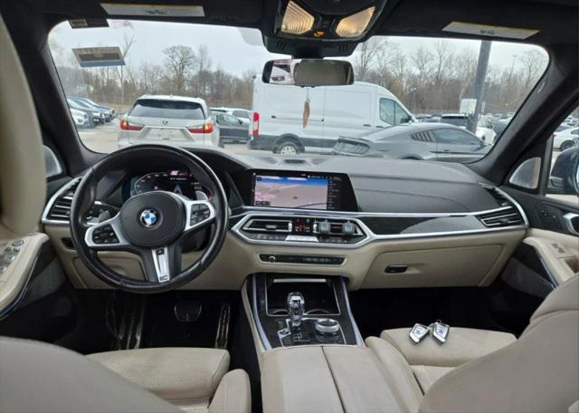 2021 BMW X7 M50i