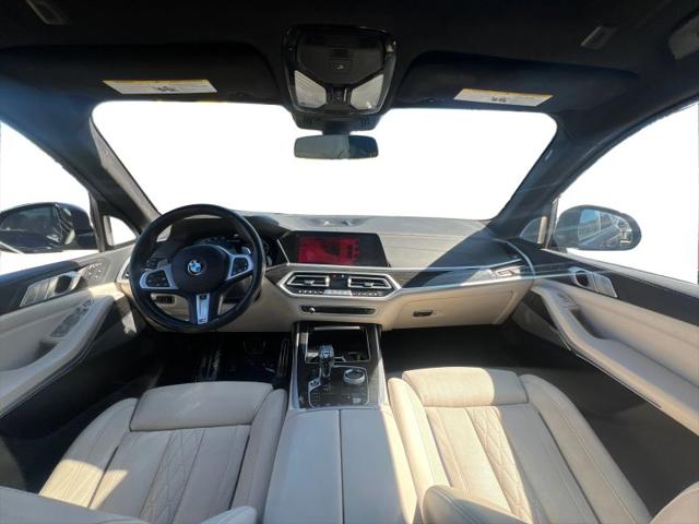 2021 BMW X7 M50i