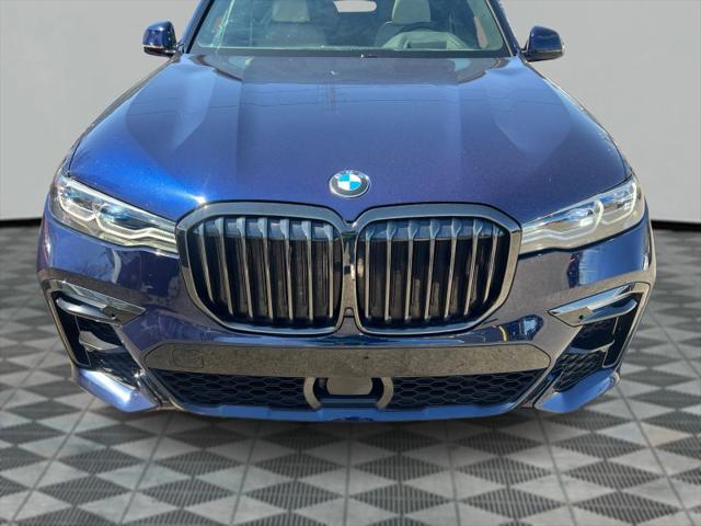 2021 BMW X7 M50i