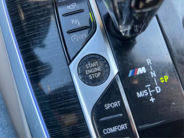2021 BMW X7 M50i