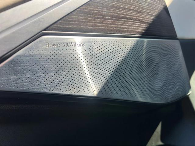 2021 BMW X7 M50i