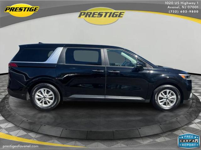 2022 Kia Carnival MPV LX Seat Package