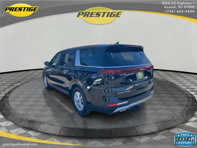 2022 Kia Carnival MPV LX Seat Package