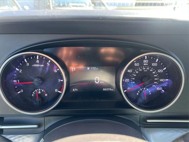 2022 Kia Carnival MPV LX Seat Package