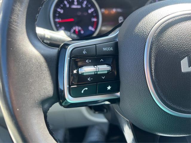 2022 Kia Carnival MPV LX Seat Package