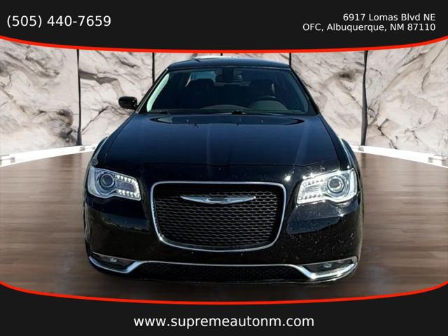2018 Chrysler 300 Touring L