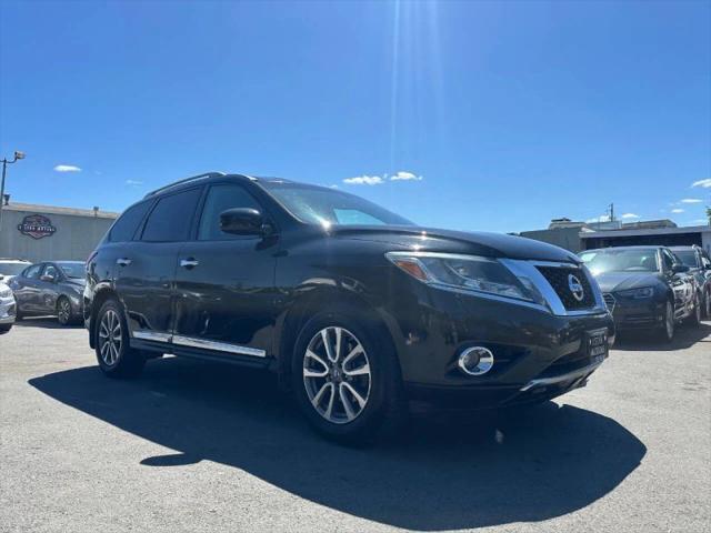 2014 Nissan Pathfinder SL
