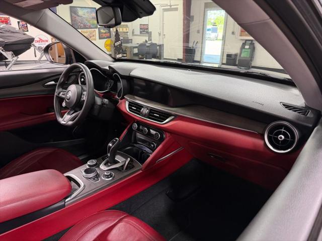2021 Alfa Romeo Stelvio Ti AWD