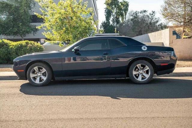 2016 Dodge Challenger SXT