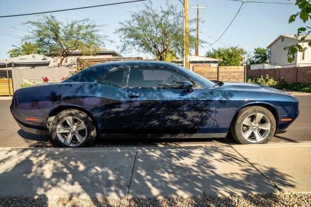 2016 Dodge Challenger SXT