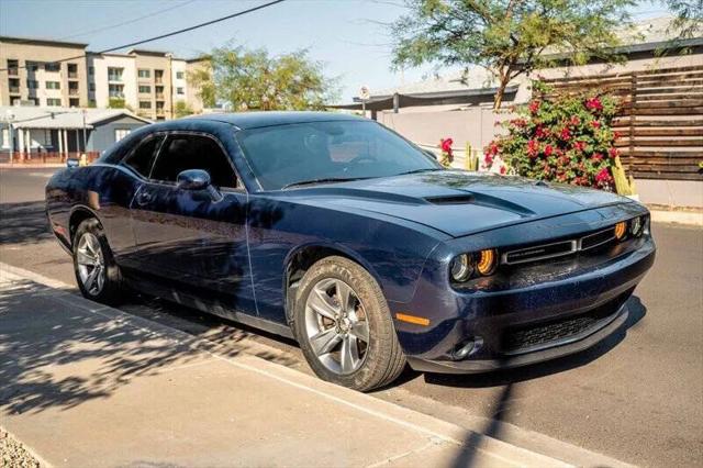 2016 Dodge Challenger SXT