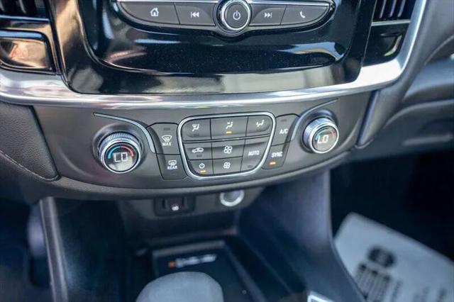 2023 Chevrolet Traverse FWD LT Cloth