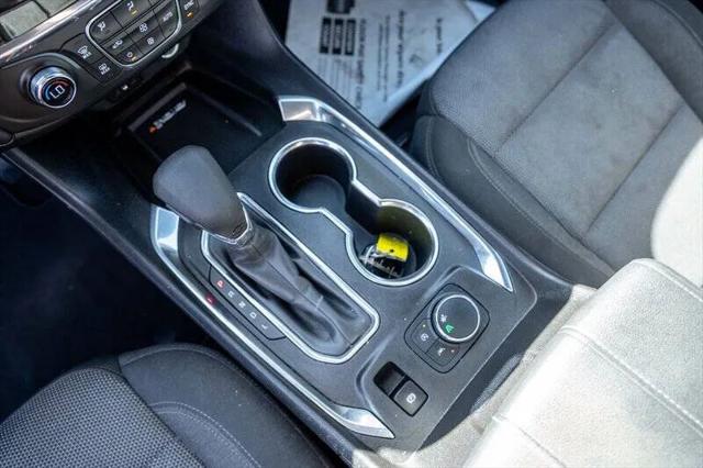 2023 Chevrolet Traverse FWD LT Cloth