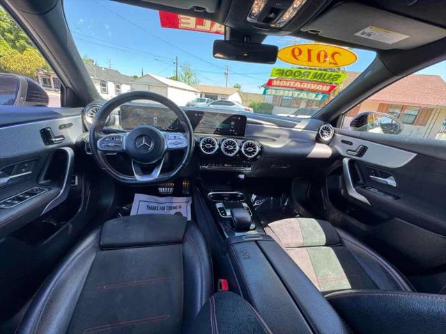 2019 Mercedes-Benz A 220 A 220