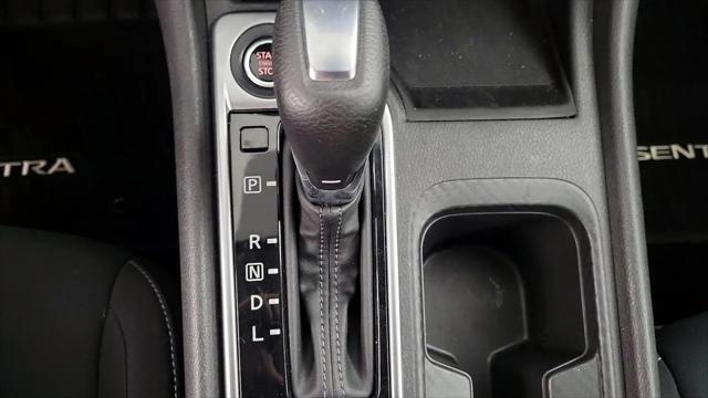 2022 Nissan Sentra SV Xtronic CVT