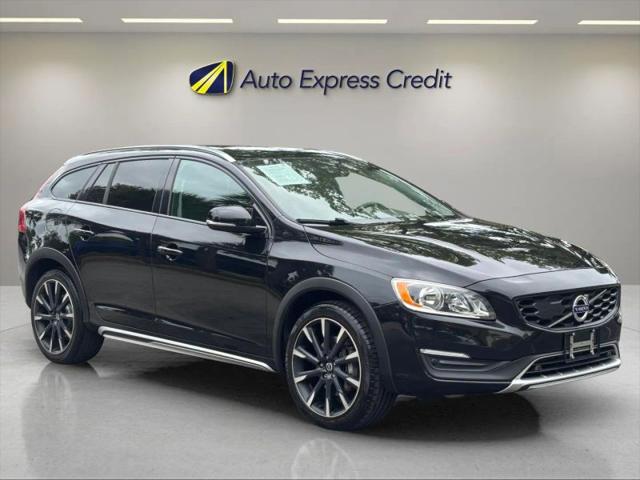 2018 Volvo V60 Cross Country T5