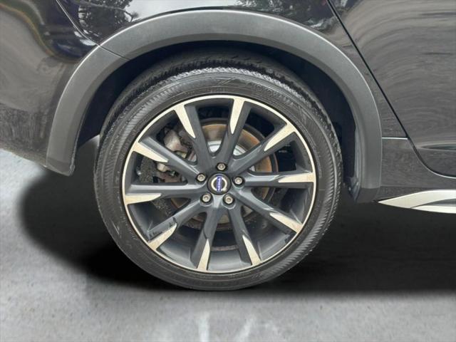 2018 Volvo V60 Cross Country T5