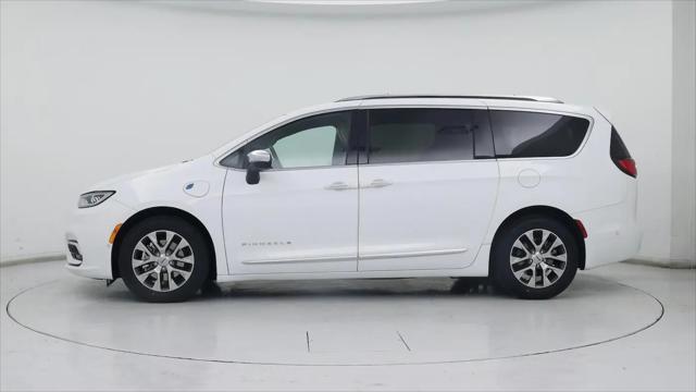 2023 Chrysler Pacifica Hybrid Pinnacle