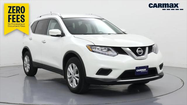 2015 Nissan Rogue SV for sale in Bloomington, IL