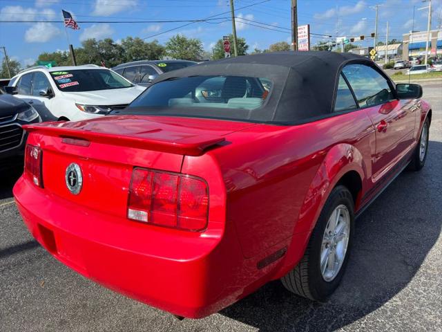 2008 Ford Mustang V6 Deluxe