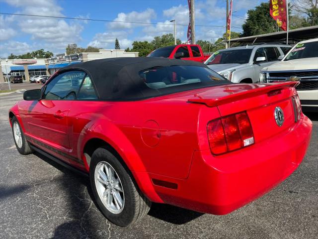 2008 Ford Mustang V6 Deluxe