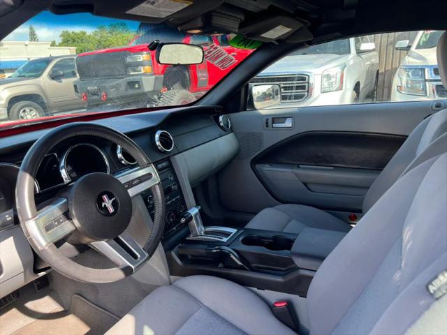 2008 Ford Mustang V6 Deluxe