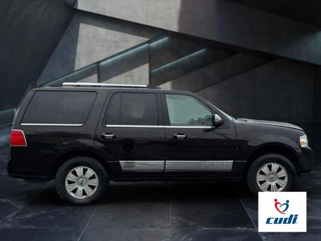 2014 Lincoln Navigator Base