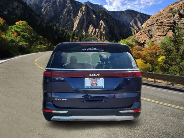 2024 Kia Carnival MPV LX