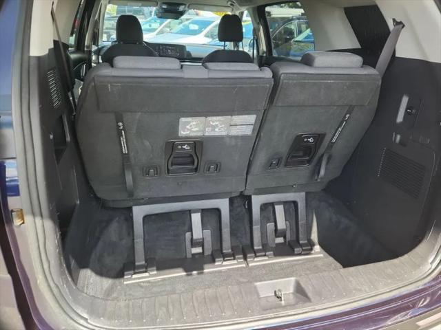 2024 Kia Carnival MPV LX
