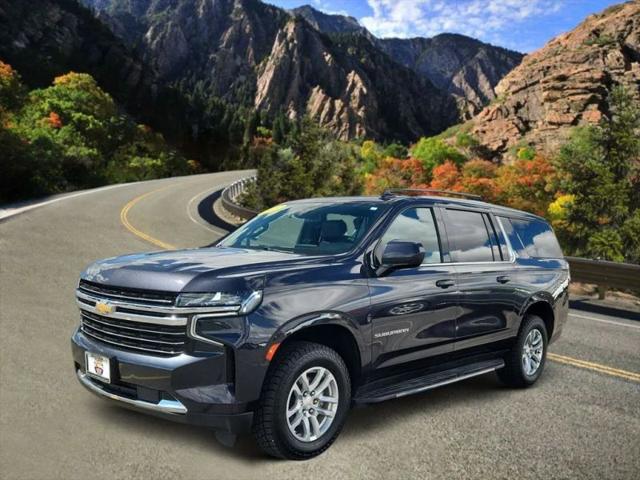 2024 Chevrolet Suburban 4WD LT