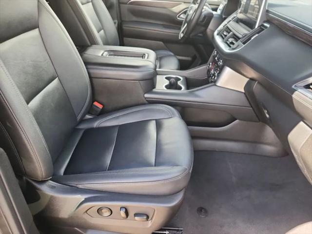 2024 Chevrolet Suburban 4WD LT