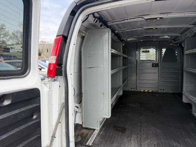 2023 Chevrolet Express Cargo Van RWD 2500 Regular Wheelbase WT