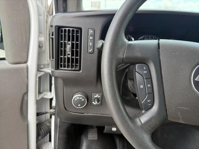 2023 Chevrolet Express Cargo Van RWD 2500 Regular Wheelbase WT