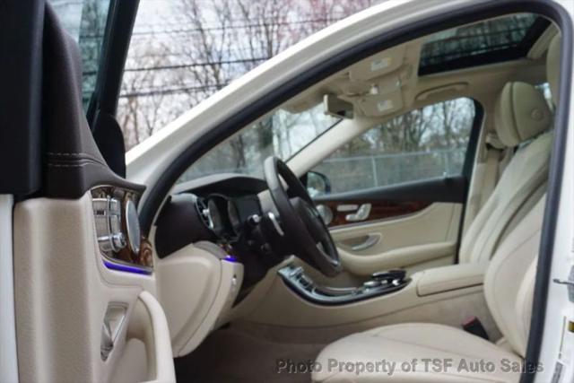 2017 Mercedes-Benz E-CLASS E 300 E 300