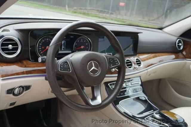 2017 Mercedes-Benz E-CLASS E 300 E 300