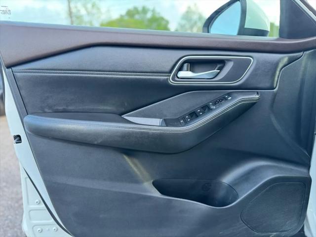 2021 Nissan Rogue SV FWD