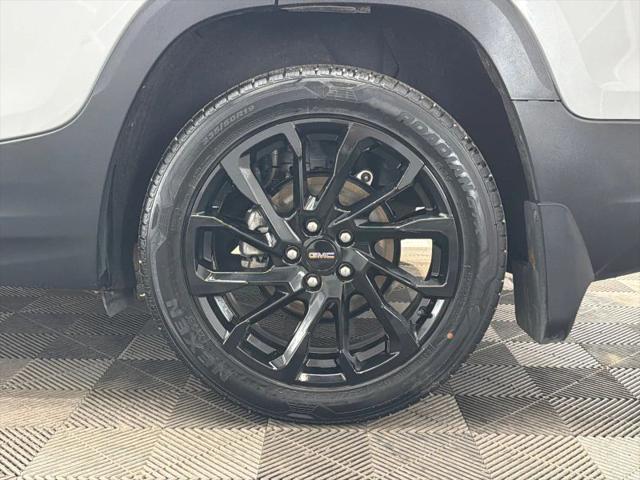 2024 GMC Terrain AWD SLT